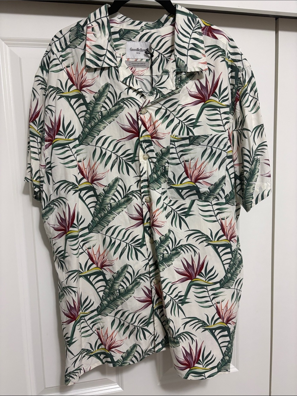 Goodfellow & Co Cream Tropical Camp Shirt with Green Leaves and Pink Flowers